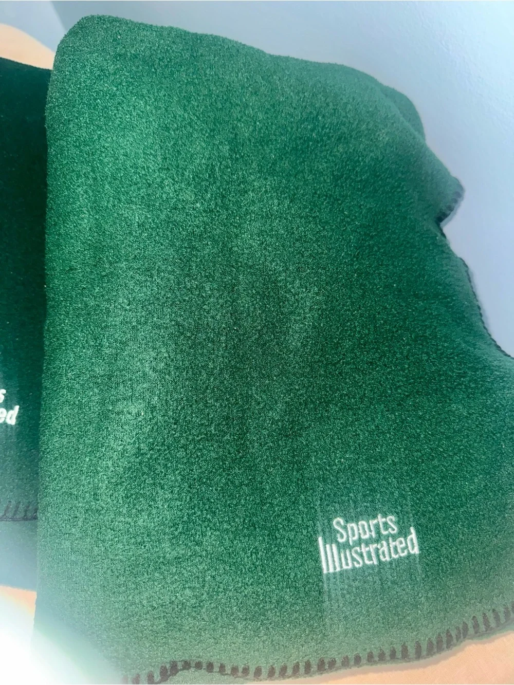 🍓6/$15🍓 Set of 2 Vintage Sports Illustrated Fleece Blankets
